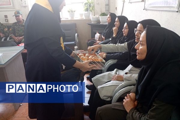 نیرویی خستگی ناپذیر که گام‌هایش همیشه محکم و استوار است 