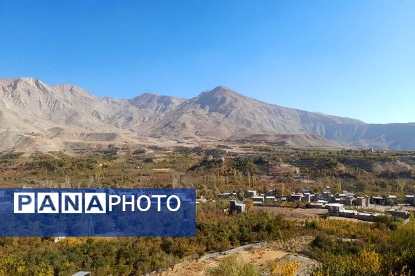 تصاویر زیبا از پاییز رنگارنگ در شهر دار السادات بار نیشابور 