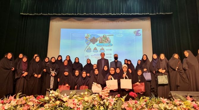 برگزاری پویش «دختر آگاه، مادر دانا» در تالار ادب آموزش و پرورش اصفهان
