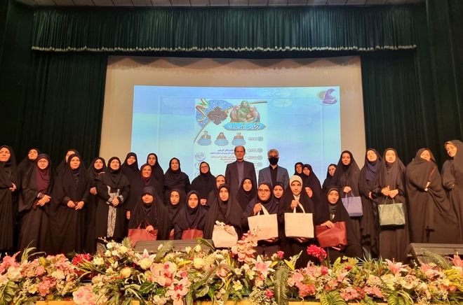 برگزاری پویش «دختر آگاه، مادر دانا» در تالار ادب آموزش و پرورش اصفهان