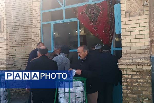 نماز عبادی و سیاسی جمعه در اولین روز از دهه فجر در نیشابور 