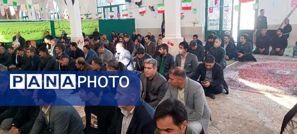 برگزاری باشکوه مراسم حماسه ۹ دی در مصلای مسجد کوهنانی