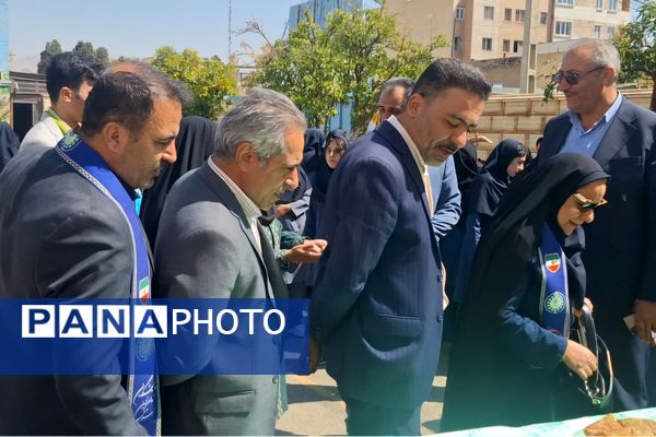 بازارچه‌ای به نیت مهرورزی 