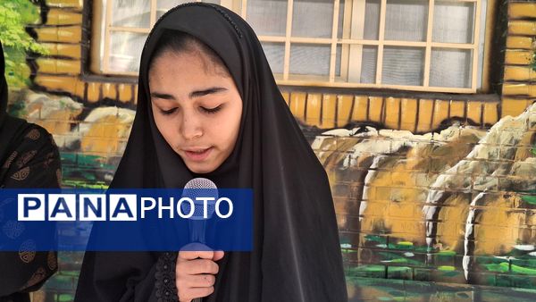 اولین مراسم صبحگاهی در دبیرستان فیاض کاشمر