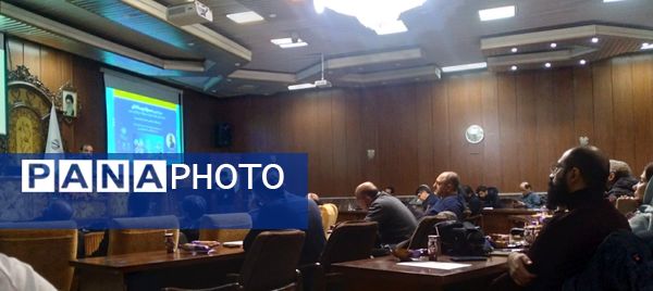 کارگاه سواد رسانه‌ای با محوریت مقابله با اخبار جعلی در تبریز