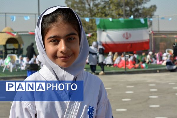 برگزاری المپیاد ورزشی درون مدرسه‌ای در بهارستان‌دو