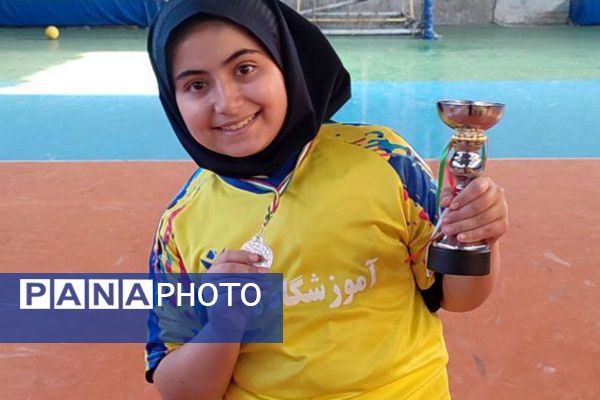 برگزاری مسابقه فوتسال دانش‌آموزی دختران ابتدایی در بهارستان دو