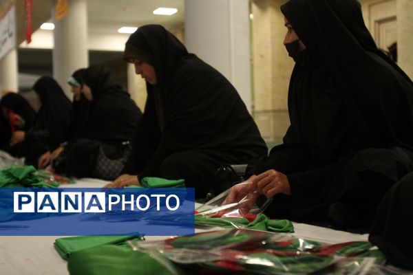 بسته‌بندی لباس همایش شیرخوارگان حسینی زنجان