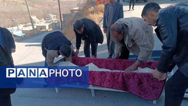 تشییع مادر شهید روستای یاسه چای با حضور گسترده مردم