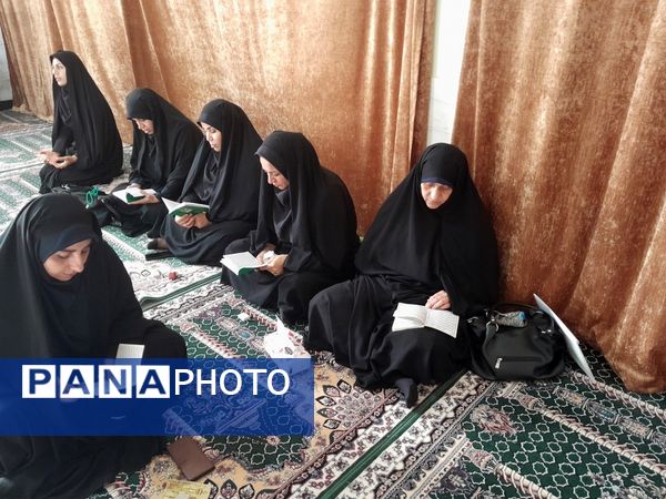 مراسم سالروز ارتحال حضرت امام خمینی رحمت الله علیه در اداره کل آموزش و پرورش استان بوشهر