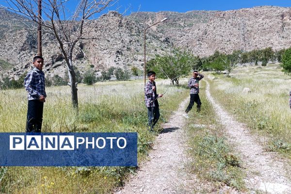 اعزام دانش آموزان پیشتاز  پسر ناحیه ۳ به اردوی مهارتی پیشتازان 