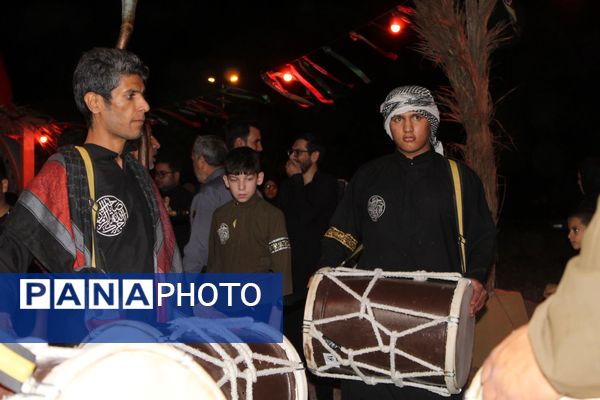 تئاتر دلدادگی در مکان سلسله الذهب نیشابور در شب هفتم محرم 