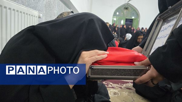 پذیرایی از مهمانی ویژه شهرستان بهاباد؛ شهید گمنام