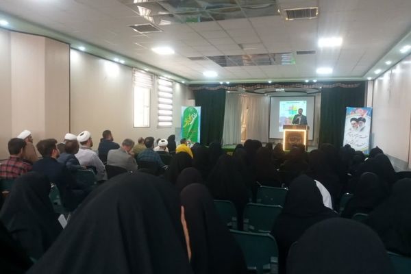  دومین کارگاه از سلسله کارگاه های دوره توانمندسازی همکاران پرورشی ناحیه ۲ یزد برگزار شد