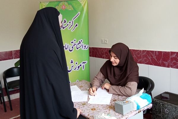 نقش آگاهی و همراهی خانواده در هدایت تحصیلی دانش‌آموزان کلیدی است