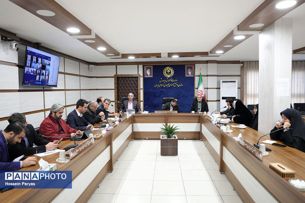 جلسه مدیران استان‌ها با شورای معاونان سازمان دانش‌آموزی 