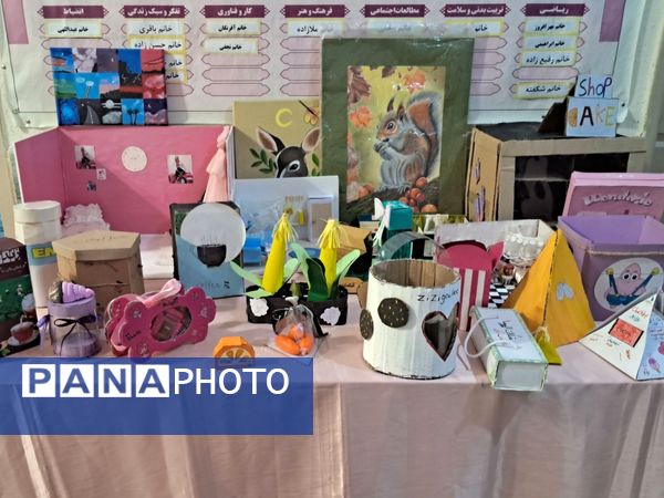 نمایشگاه هنری مدرسه انیس خوش قدم 