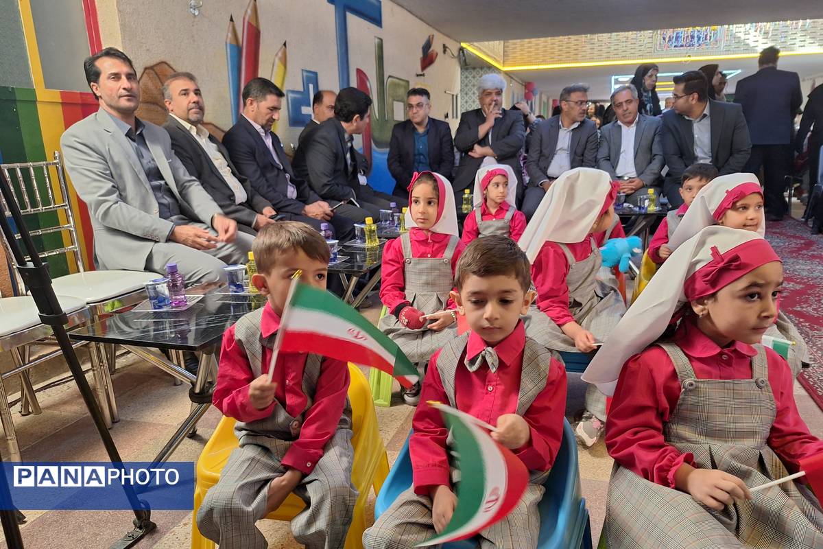 رویداد بزرگ استانی جشن غنچه‌ها در شیراز  