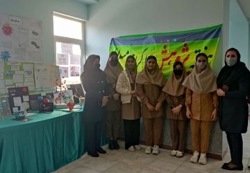 زنگ هفته پژوهش در مدرسه حضرت آسیه نواخته شد  