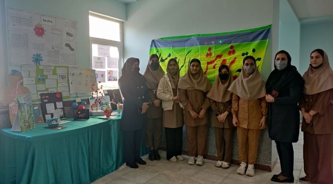 زنگ هفته پژوهش در مدرسه آسیه نواخته شد  