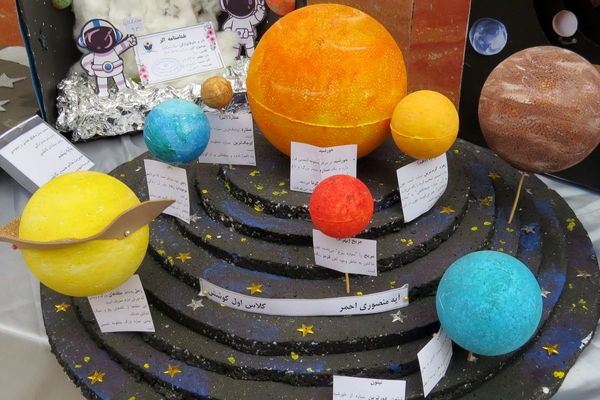 مراسم هفته پژوهش در دبیرستان بانو عفت آهنگری شهرری