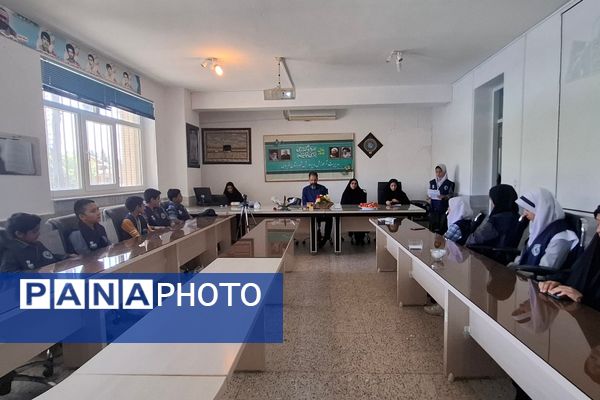 تقدیر از خبرنگاران پانا فریمان