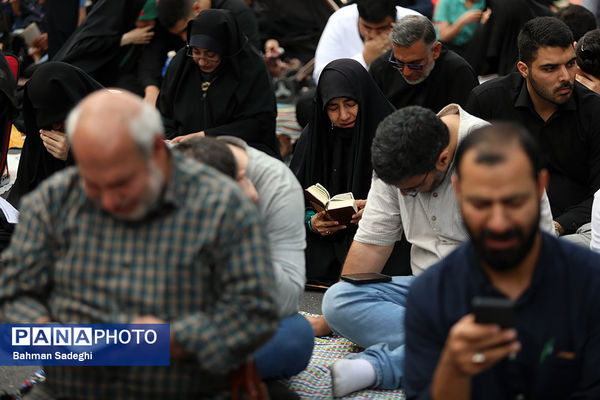 مراسم دعای عرفه در خیابان سعدی