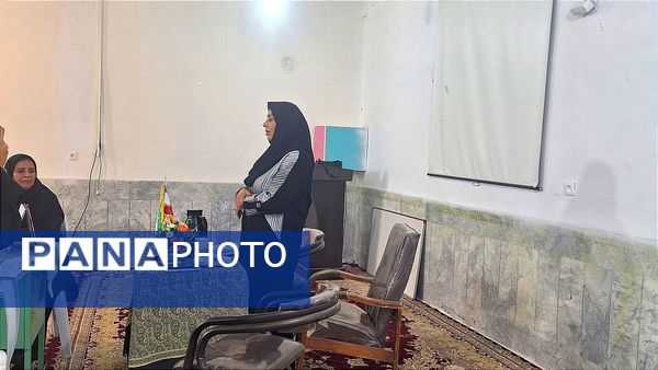 اولین جلسه شورای دبیران در دبیرستان فیاض