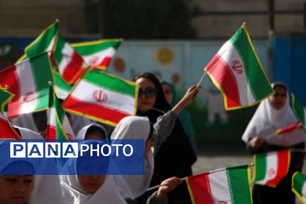 صدای زنگ استکبار ستیزی در مدارس فشافویه گوش نواز شد