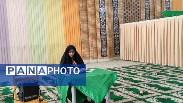 جز خوانی قرآن کریم در ماه مبارک رمضان در مسجد خاتم النبیین