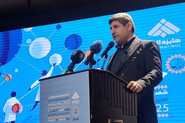 نسل جدید بشارتی برای تداوم مسیر پیشرفت کشور است