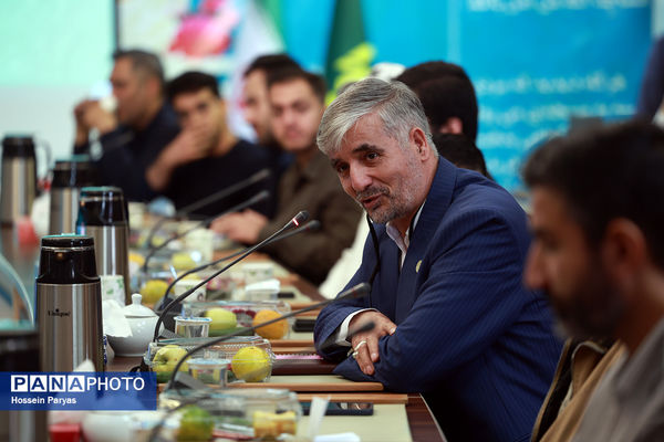 آیین تجلیل از برگزیدگان طرح ملی صبح رویش