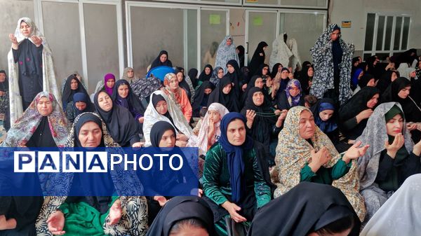 نمازجمعه؛ یک روز معنوی در مصلی شهرستان لردگان