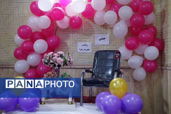 محفل دانش آموزی مقدامه میزبان ولادت حضرت زهرا (س)