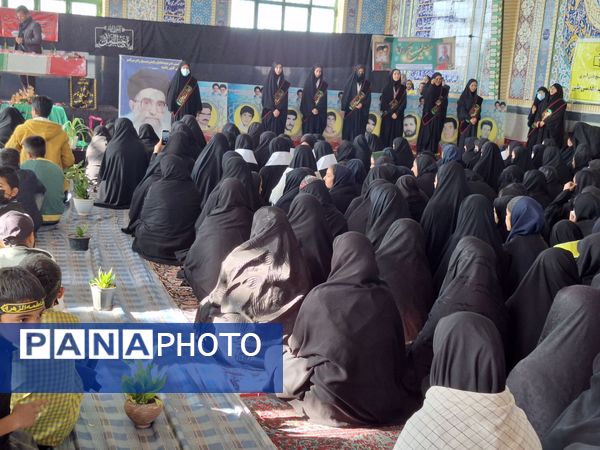 تشییع پیکر شهید گمنام به دست دانش آموزان و مردم روستای جابوز