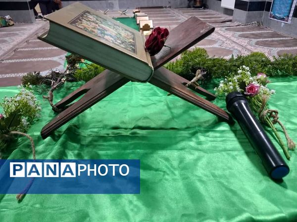 برگزاری محفل انس با قرآن کریم در مدرسه حضرت خدیجه کبری (س) جم
