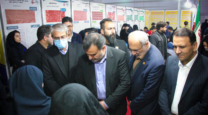آغاز به‌کار نمایشگاه نوآوری و فناوری کاشان با ارائه دستاوردهای دانش‌آموزی