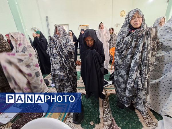 اقامه نماز عید سعید فطر در مسجد جامع جمنان قائمشهر