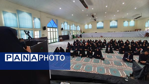 همایش بررسی نقش بانوان در ترویج فرهنگ عاشورا، مقاومت و فریضه‌های دینی در مارگون