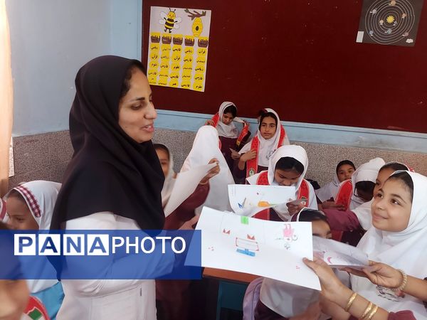 گرامیداشت روز سفیدپوشان در دبستان شهید علی رضایی