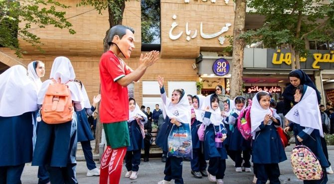 بیش از ۱۰ هزار کودک به خانه جشنواره آمدند