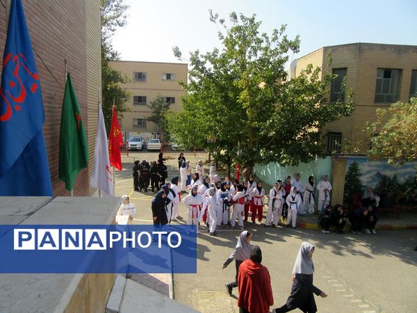  افتتاحیه المپیاد درون مدرسه‌ای دبیرستان هیأت امنایی حضرت معصومه (س) ناحیه 4 کرج