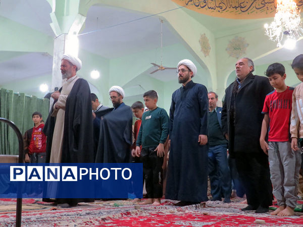 اعتکاف دانش‌آموزان مسجد انقلاب شهرستان بجنورد 