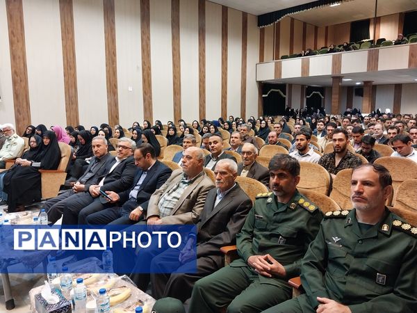 آیین بزرگداشت مقام معلم در شهرستان ابهر با حضور مسئولان استانی و شهرستانی
