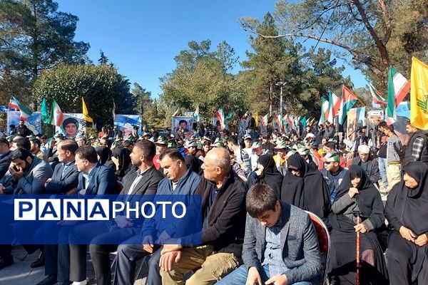 افتتاحیه ملی اردوی راهیان نور همزمان با گرامیداشت روز نوجوان و هفته بسیج دانش‌آموزی در گلزار شهدای تهران