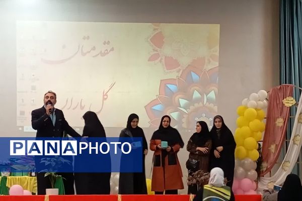 جشن میلاد حضرت زهرا(س) و روز مادر دبیرستان ریحانه النبی باقرشهر 