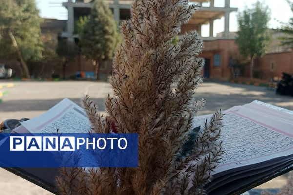 طنین نوای عشق و عزا؛ مراسم عزاداری دهه دوم فاطمیه در مدارس بهارستان‌دو