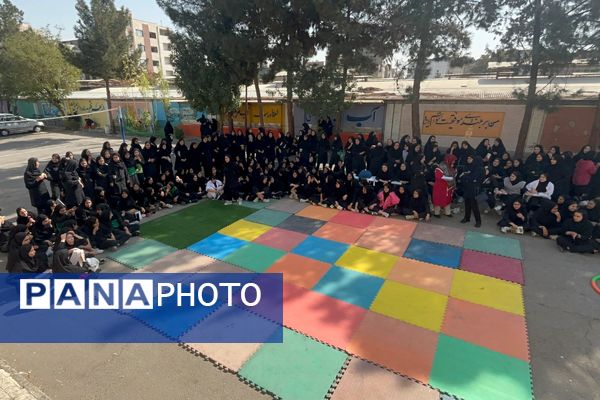 از حرکات رزمی دانش‌آموزان تا طناب‌کشی معلمان، المپیاد ورزشی مدرسه حکمت بهارستان‌دو