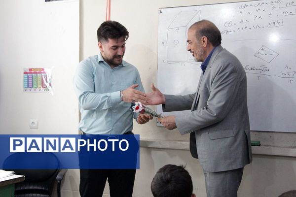 آیین سپاس معلم در بهارستان ۲