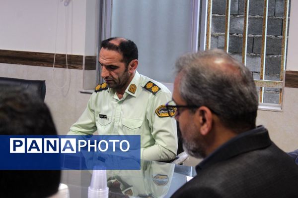 جلسه شورای اداری بخشداری بندپی شرقی 